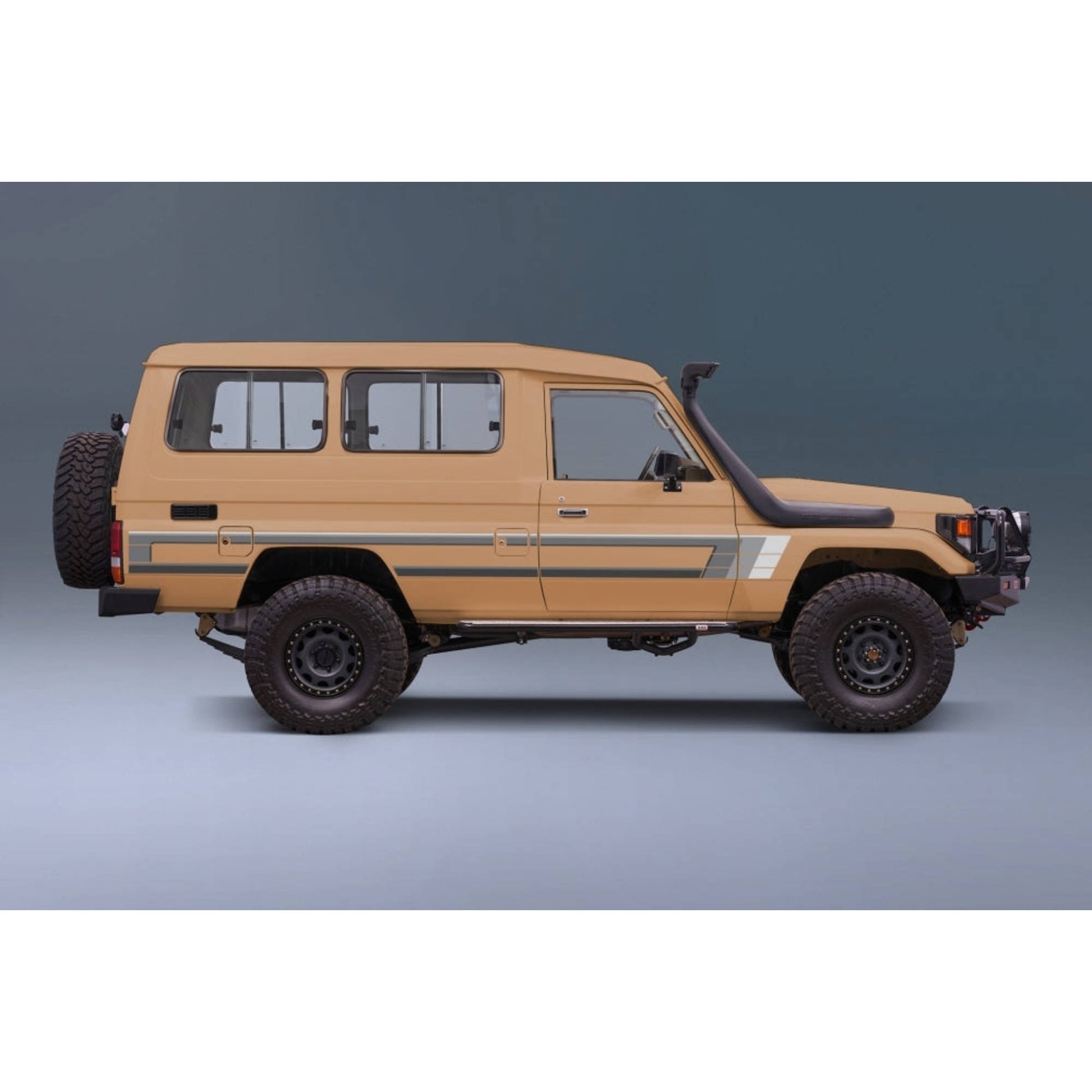 Decal Body Stripe Kit (Tweed) for the Toyota LandCruiser 75 Series (1985–1999) (view 5)